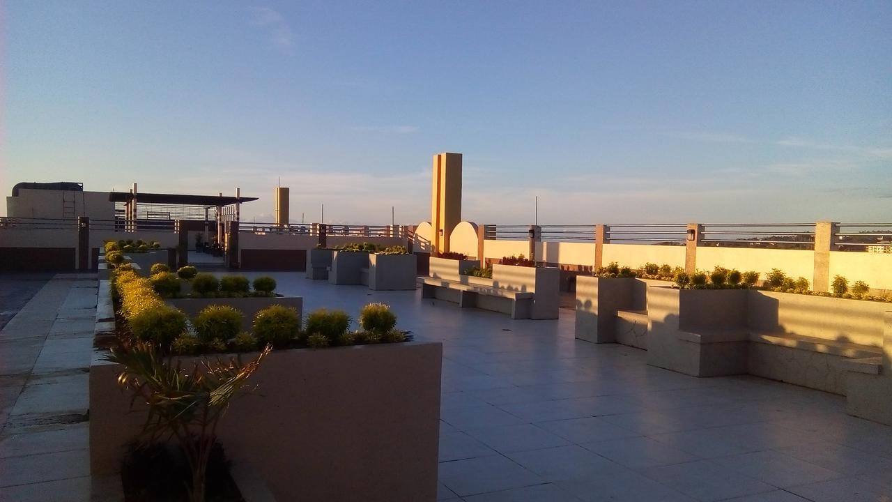 Mary'S Crib Cityland Prime Tagaytay With Free Wifi & Swimming Tagaytay City Zewnętrze zdjęcie